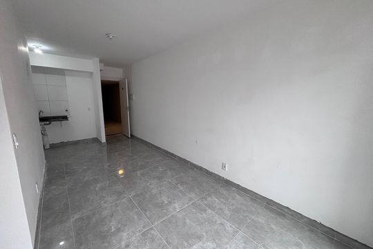Sala de apartamento à venda com 3 quartos, 50m² em Recreio dos Bandeirantes, Rio de Janeiro