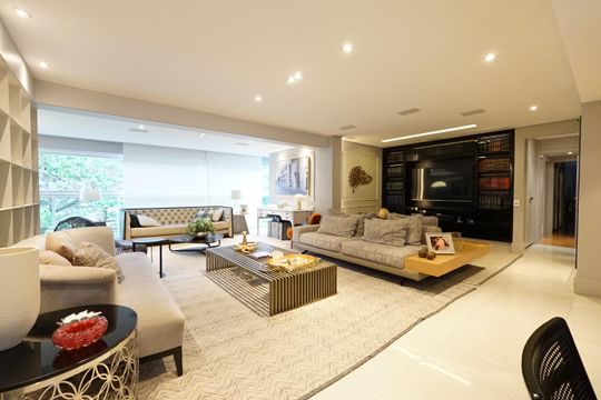 Apartamento à venda com 4 quartos, 198m² em Vila Mariana, São Paulo