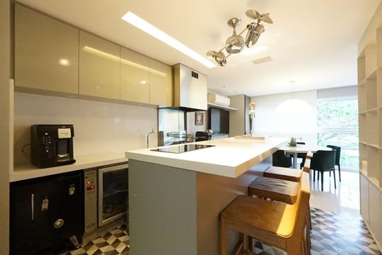 Varanda gourmet de apartamento à venda com 4 quartos, 198m² em Vila Mariana, São Paulo