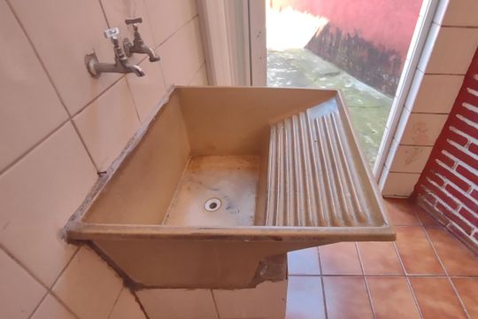 Área de Serviço de casa para alugar com 1 quarto, 30m² em Vila Palmares, Santo André