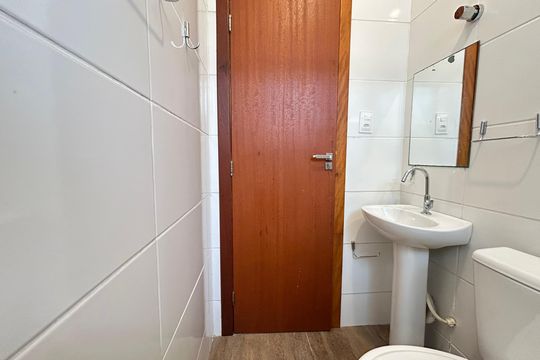 Banheiro Social de casa para alugar com 4 quartos, 400m² em Campeche Central, Florianópolis