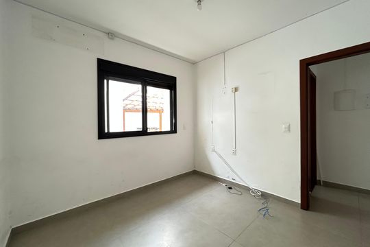 Quarto 2 de casa para alugar com 4 quartos, 400m² em Campeche Central, Florianópolis