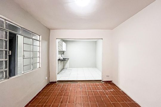 Sala de casa para alugar com 2 quartos, 50m² em Jardim do Tiro, São Paulo