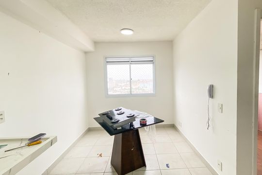 Sala de apartamento para alugar com 2 quartos, 32m² em Engenheiro Goulart, São Paulo