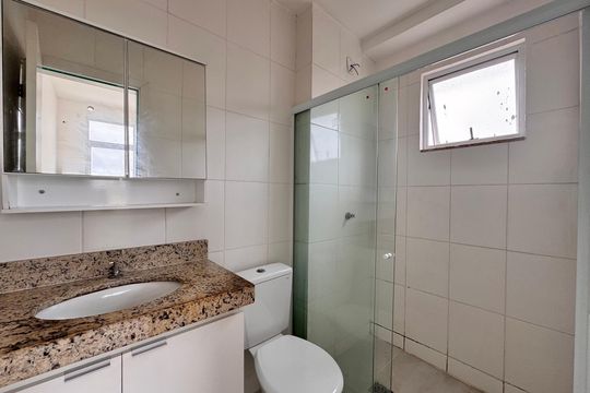 Suíte - Banheiro de apartamento à venda com 2 quartos, 50m² em Recreio dos Bandeirantes, Rio de Janeiro