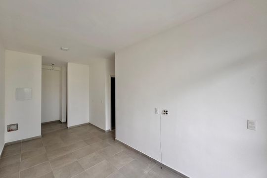 Sala de apartamento à venda com 2 quartos, 50m² em Recreio dos Bandeirantes, Rio de Janeiro