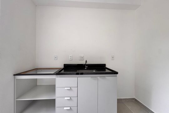 Cozinha de apartamento à venda com 1 quarto, 40m² em Recreio dos Bandeirantes, Rio de Janeiro