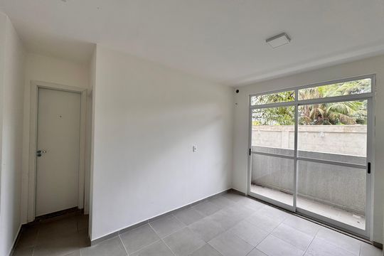 Sala de apartamento à venda com 1 quarto, 40m² em Recreio dos Bandeirantes, Rio de Janeiro