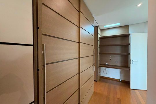 Casa de Condomínio à venda com 4 quartos, 424m² em Parque Centenário, Jundiaí