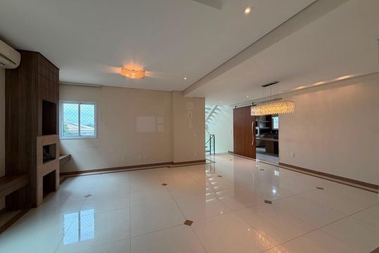Casa de Condomínio à venda com 4 quartos, 424m² em Parque Centenário, Jundiaí
