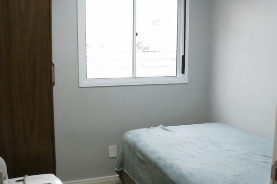 Quarto 2 de apartamento à venda com 2 quartos, 44m² em Vila Isa, São Paulo