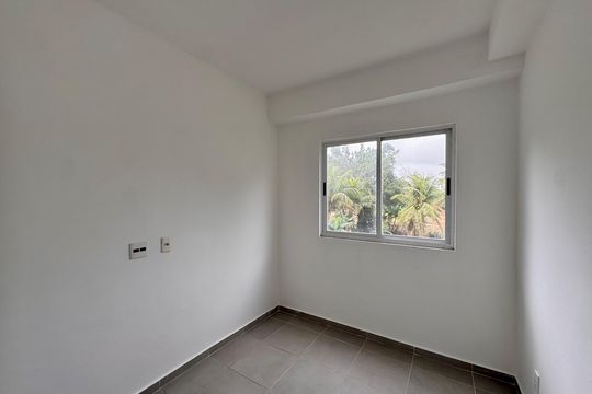Quarto de apartamento à venda com 1 quarto, 40m² em Recreio dos Bandeirantes, Rio de Janeiro