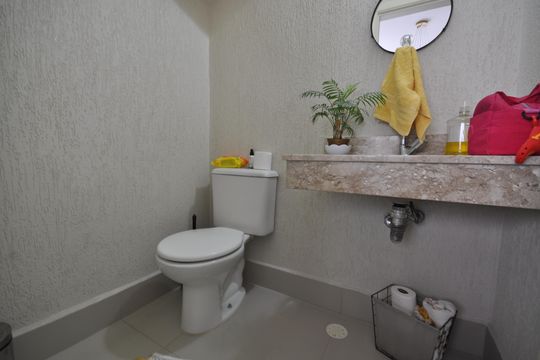 Lavabo de casa à venda com 3 quartos, 94m² em Vila Nova Mazzei, São Paulo