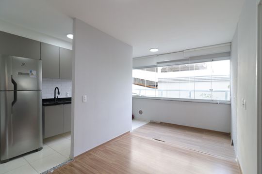 Apartamento à venda com 2 quartos, 42m² em Jurubatuba, São Paulo