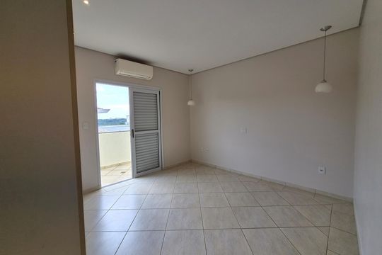 Quarto de casa de condomínio para alugar com 3 quartos, 312m² em Jardim Recanto, Valinhos