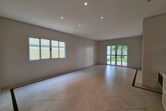 Casa de Condomínio para alugar com 3 quartos, 312m² em Jardim Recanto, Valinhos