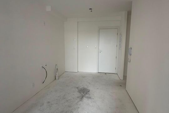 Kitnet/Studio à venda com 1 quarto, 33m² em Vila Suzana, São Paulo