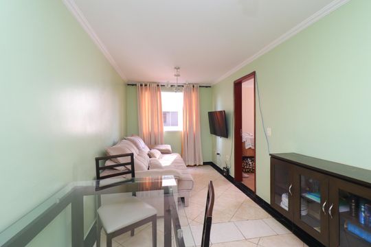 Apartamento à venda com 2 quartos, 43m² em Itaquera, São Paulo