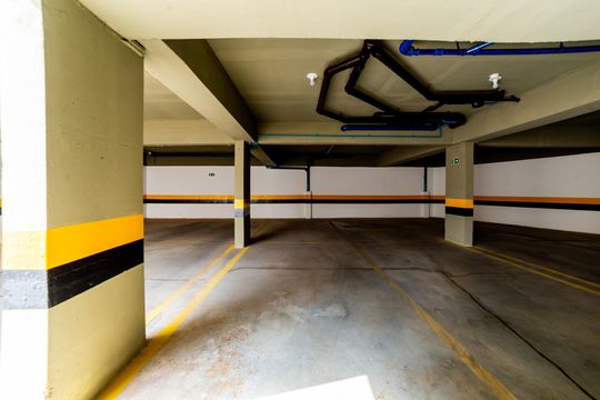 Garagem de apartamento à venda com 3 quartos, 73m² em União, Belo Horizonte