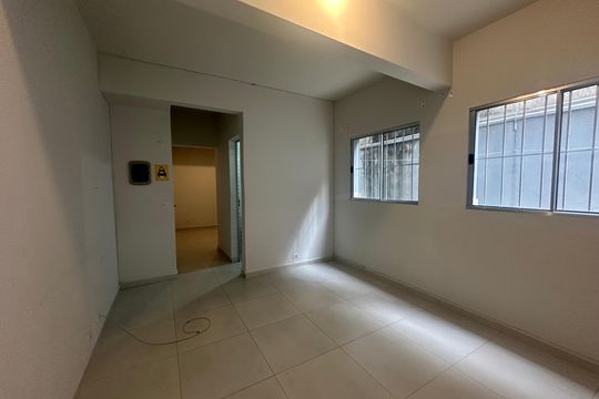 Apartamento para alugar com 1 quarto, 65m² em Parque dos Camargos, Barueri