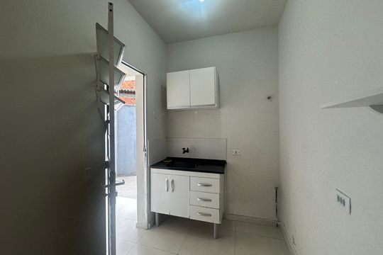 Cozinha de apartamento para alugar com 1 quarto, 65m² em Parque dos Camargos, Barueri