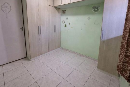 Quarto de apartamento à venda com 2 quartos, 54m² em RESIDENCIAL das Acacias, Várzea Paulista
