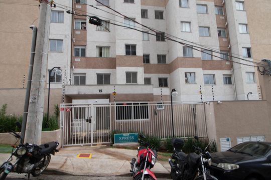 Fachada de apartamento à venda com 2 quartos, 35m² em Parque Vitoria, São Paulo