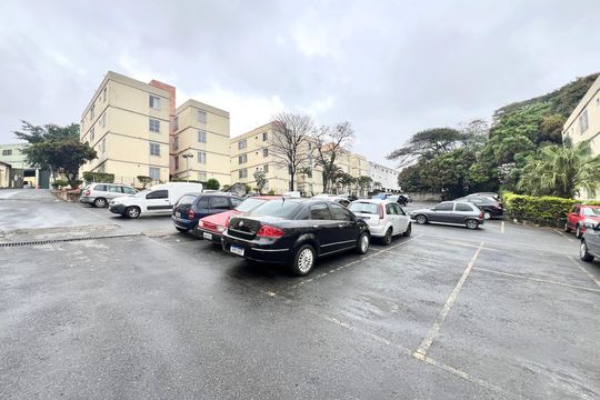 Garagem de apartamento à venda com 2 quartos, 44m² em Kennedy, Contagem