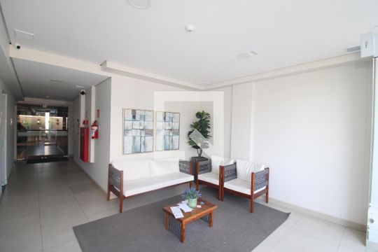Hall de entrada de apartamento para alugar com 2 quartos, 44m² em Casa Verde, São Paulo