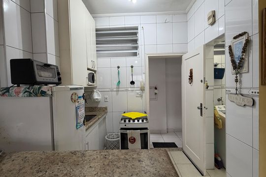 Cozinha de apartamento para alugar com 1 quarto, 60m² em Boqueirão, Santos