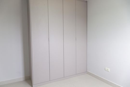 Quarto 2 de apartamento para alugar com 2 quartos, 46m² em Vila Galvão, Guarulhos