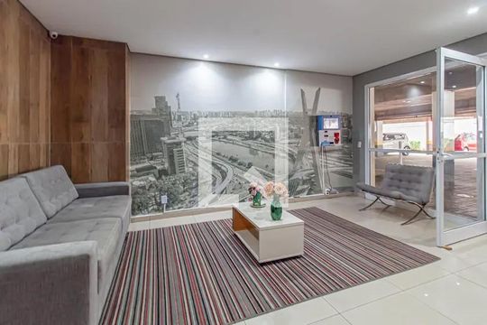 Área comum de apartamento para alugar com 1 quarto, 38m² em Jardim Santa Teresinha, São Paulo