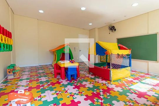Área comum de apartamento para alugar com 1 quarto, 38m² em Jardim Santa Teresinha, São Paulo