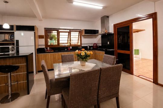 Cozinha de casa para alugar com 4 quartos, 242m² em Ouro Branco, Novo Hamburgo