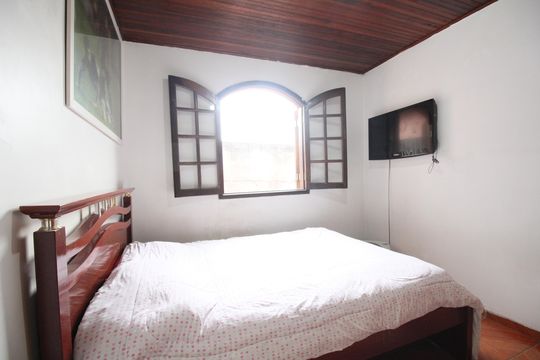 Quarto 2 de casa à venda com 2 quartos, 150m² em Vila Suzana, São Paulo