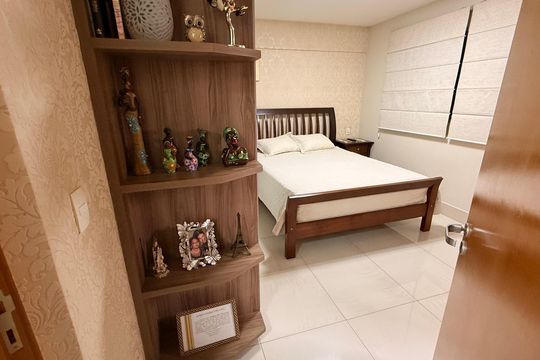 Suíte 1 de apartamento à venda com 2 quartos, 93m² em Residencial Eldorado, Goiânia