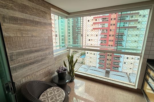 Sacada de apartamento à venda com 2 quartos, 93m² em Residencial Eldorado, Goiânia