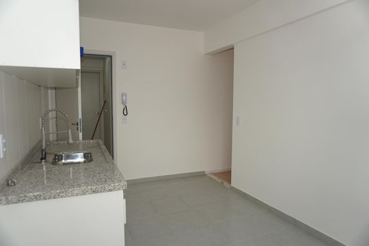 Apartamento para alugar com 3 quartos, 120m² em Vila Bonfim, Embu das Artes