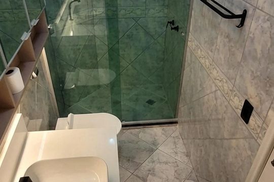 Casa à venda com 3 quartos, 180m² em Parolin, Curitiba