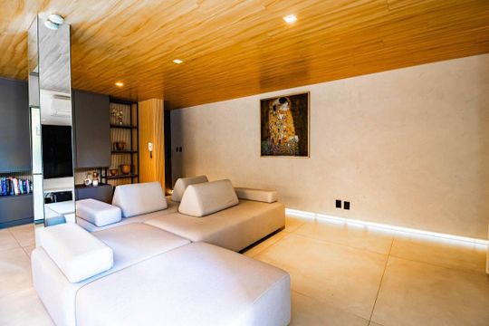 Apartamento à venda com 2 quartos, 201m² em Serra, Belo Horizonte