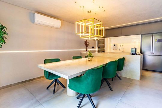 Apartamento à venda com 2 quartos, 201m² em Serra, Belo Horizonte