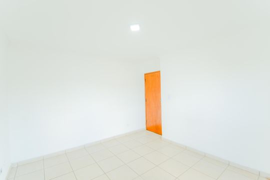 Quarto 2 de casa à venda com 2 quartos, 181m² em Parque Continental Ii, Guarulhos