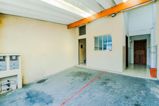 Garagem de casa à venda com 2 quartos, 181m² em Parque Continental Ii, Guarulhos