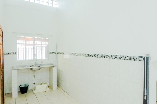 Cozinha  da Edícula  de casa à venda com 2 quartos, 181m² em Parque Continental Ii, Guarulhos
