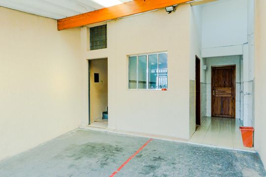 Garagem de casa à venda com 2 quartos, 181m² em Parque Continental Ii, Guarulhos