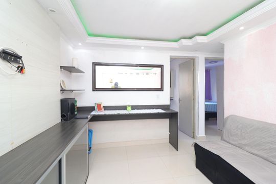 Apartamento à venda com 2 quartos, 50m² em Santa Etelvina, São Paulo