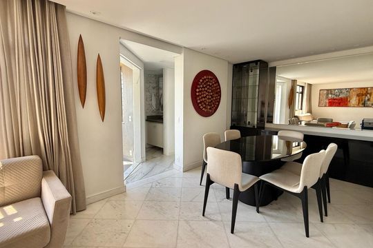 Apartamento à venda com 2 quartos, 90m² em Funcionários, Belo Horizonte