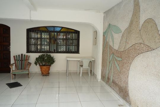 Garagem de casa para alugar com 3 quartos, 135m² em Vila Carrão, São Paulo