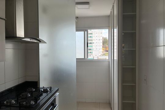 Cozinha de apartamento à venda com 2 quartos, 67m² em Buritis, Belo Horizonte