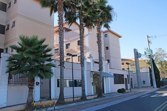Fachada de apartamento à venda com 3 quartos, 64m² em Pinheirinho, Vinhedo